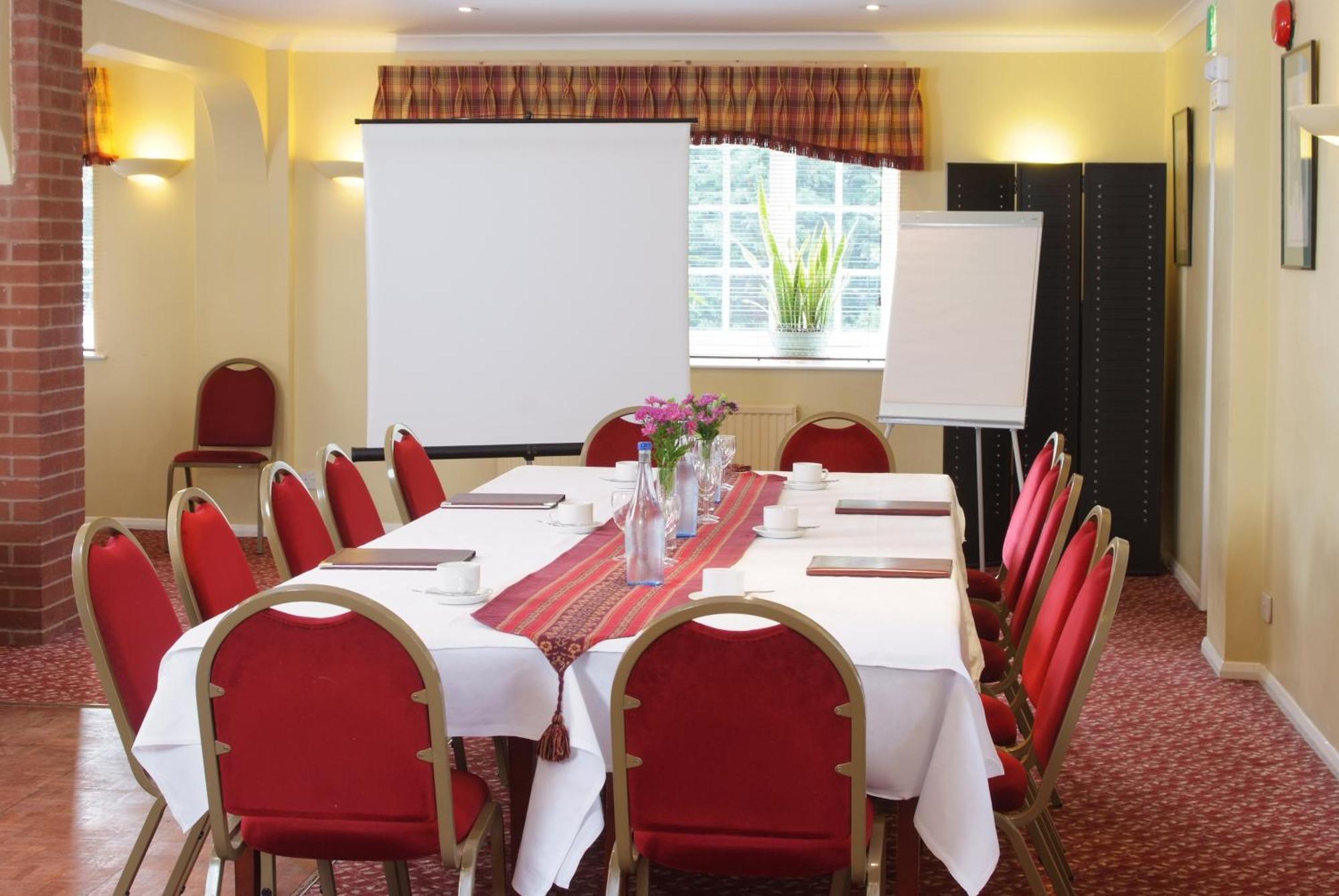 Tumbling Weir Hotel Ottery St Mary Экстерьер фото