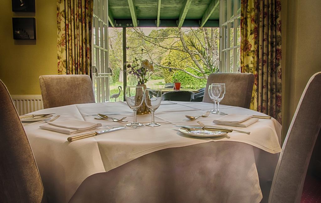 Tumbling Weir Hotel Ottery St Mary Экстерьер фото